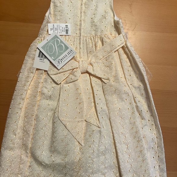 NWT Bonnie Jean Cream Floral Dress - Picture 2 of 16